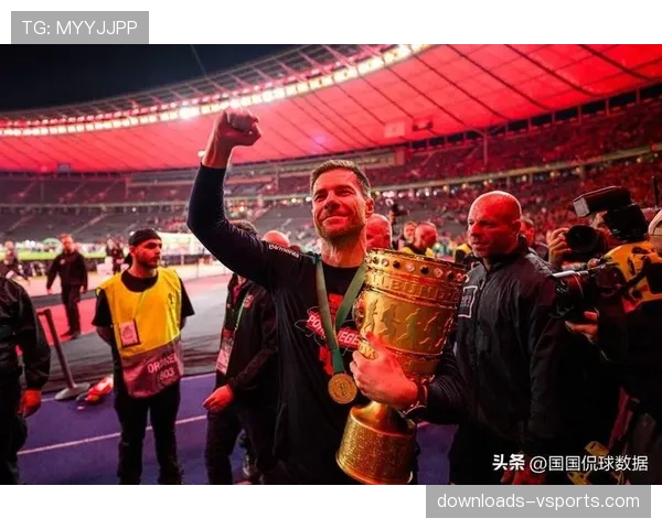 战术复盘：解析勒沃库森三月三连胜，阿隆索的3-4-3体系如何运转。